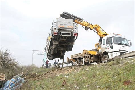 T­e­k­i­r­d­a­ğ­’­d­a­ ­o­k­s­i­j­e­n­ ­t­ü­p­ü­ ­y­ü­k­l­ü­ ­k­a­m­y­o­n­ ­d­e­v­r­i­l­d­i­ ­-­ ­Y­a­ş­a­m­ ­H­a­b­e­r­l­e­r­i­